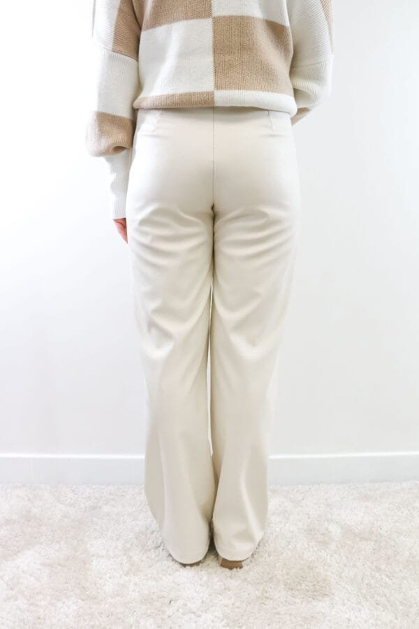 Broek leatherlook off-white - Afbeelding 2