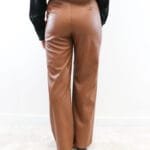 Broek leatherlook bruin