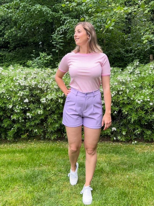 Lila short