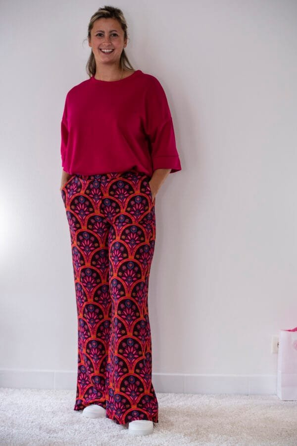 Broek met print bordeaux