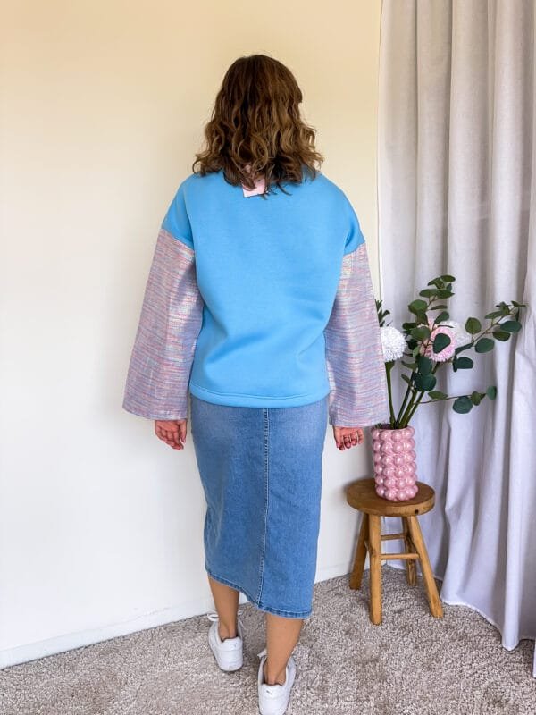 Blauwe sweater met jacquard mouwen - Afbeelding 3
