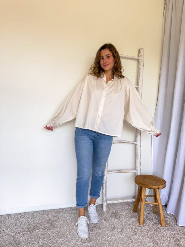 Blouse met pofmouw crème