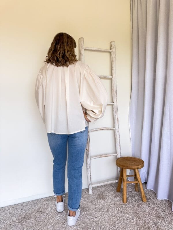Blouse met pofmouw crème - Afbeelding 2