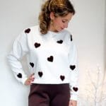 Sweater met bordeaux hartjes